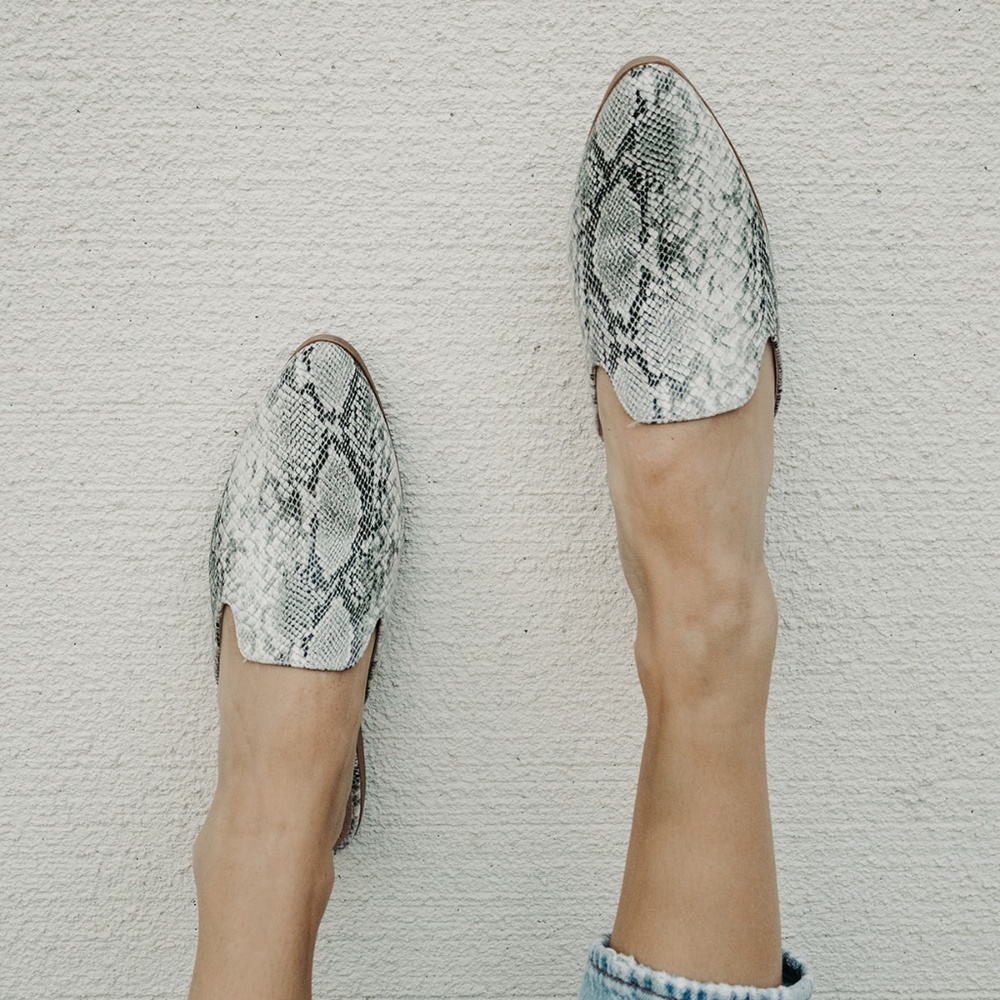 SNAKESKIN FLAT MULES - Picture 2 of 5